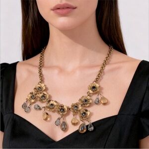RARE J. Crew Gold Floral & Crystal Dewdrop Rhinestone Statement Collar Necklace